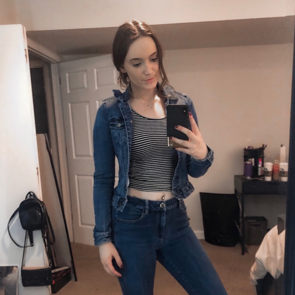 3+ Bundle 50% Off - Jean Jacket - Size 6